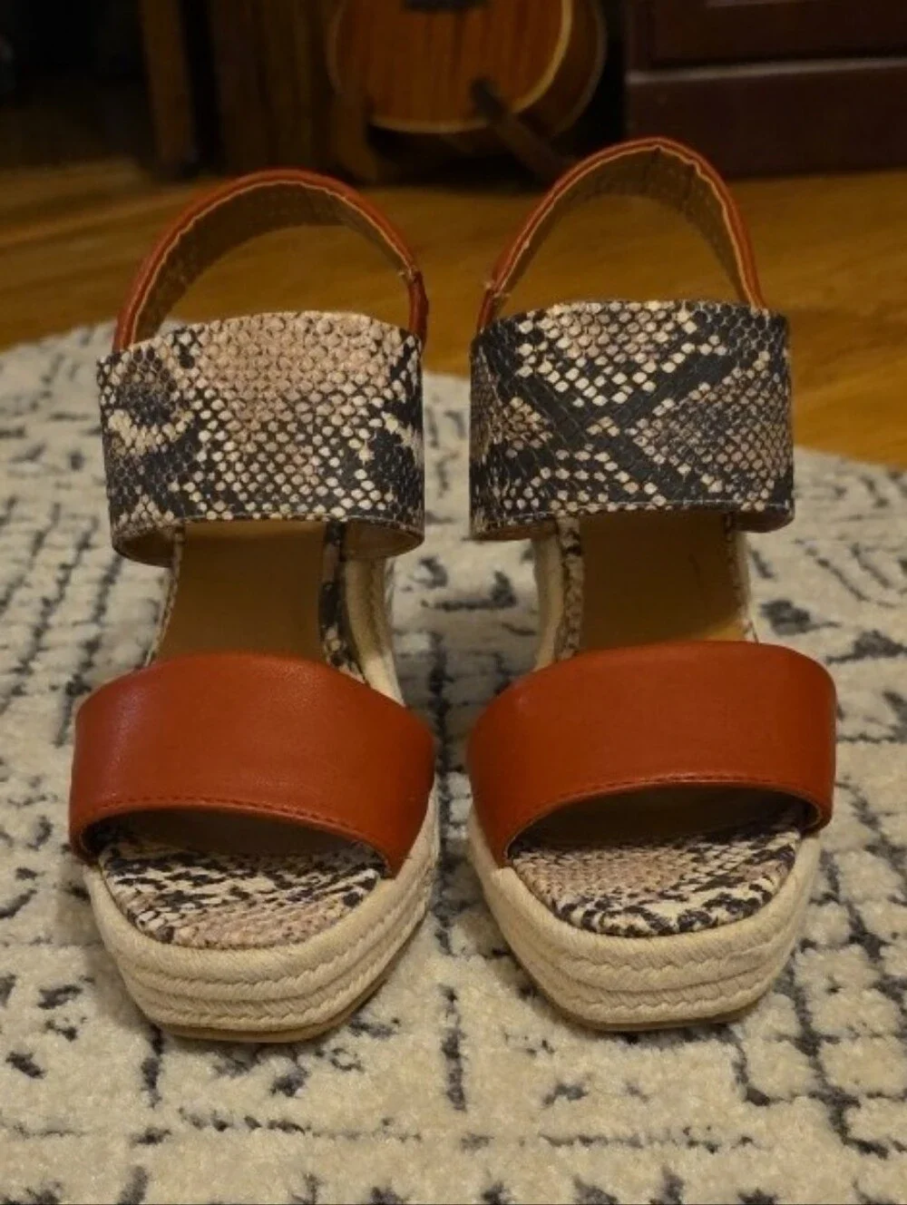 Qupid Womens Size 6 Tan Brown Snake-Print Wedge Sandals